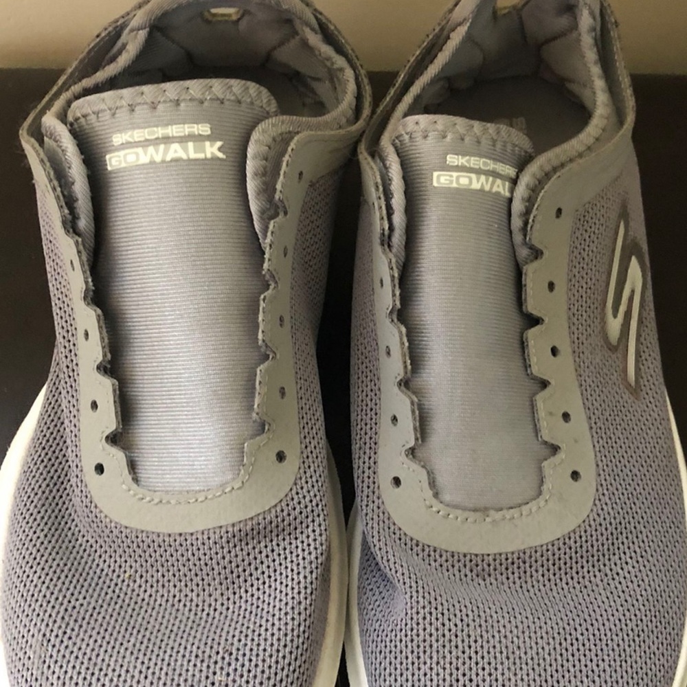 Skechers gym shoes